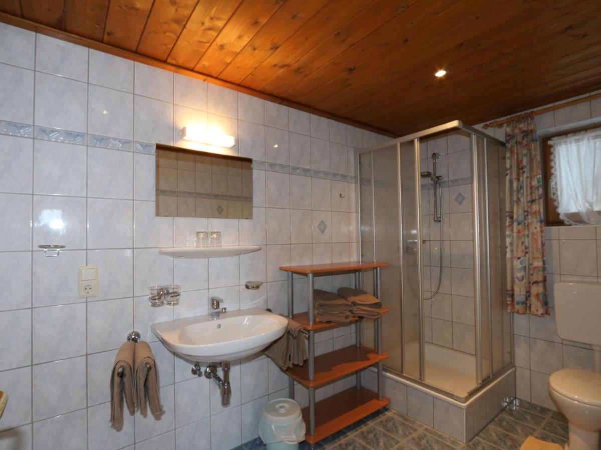Appartement In At The Bus Stop *